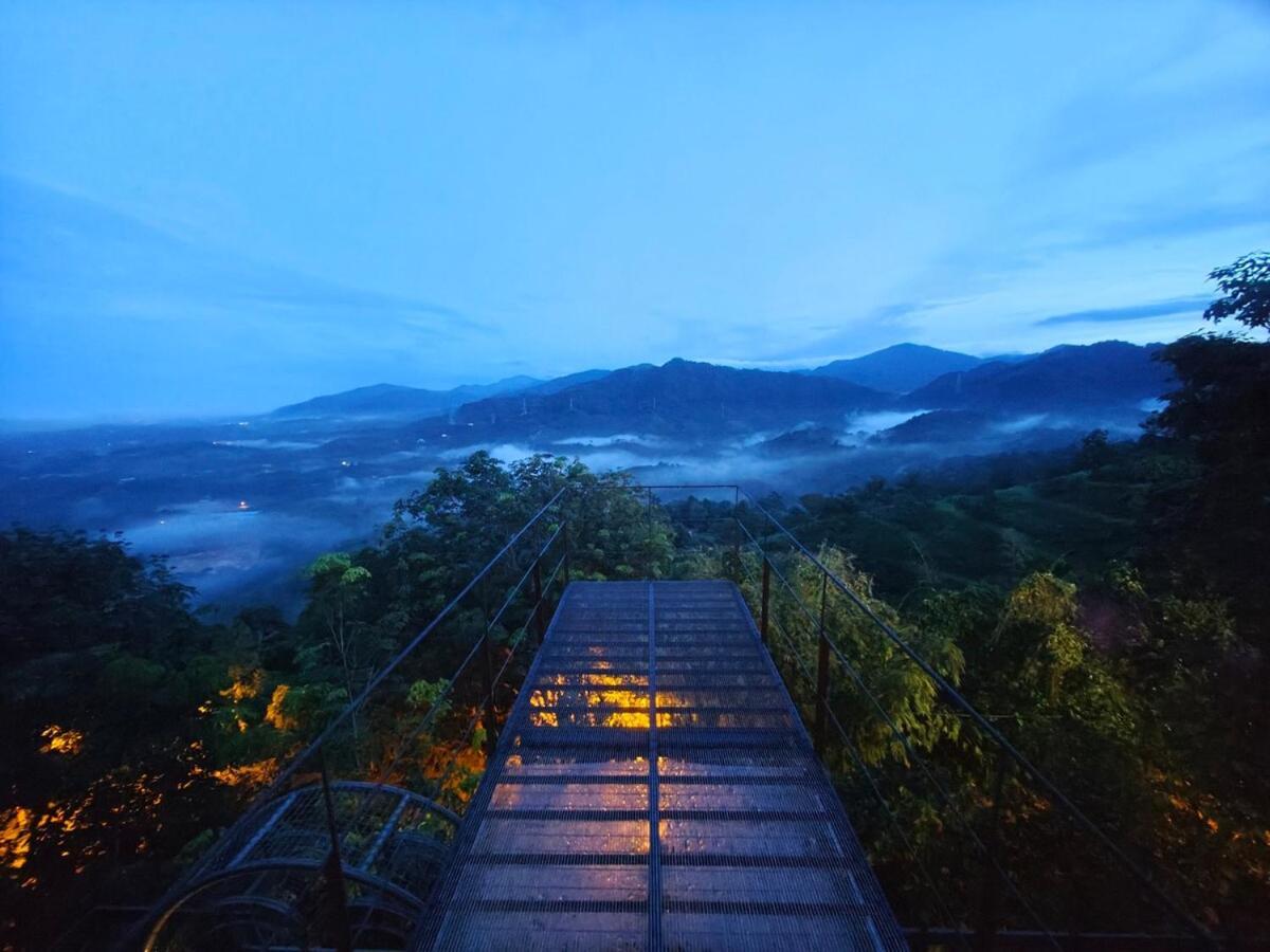 Villa The Wildwood Retreat Kkb Kuala Kubu Bharu Exterior foto